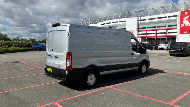Ford Transit E-350 L3 Rwd 135kW 68kWh H2 Trend Van Auto